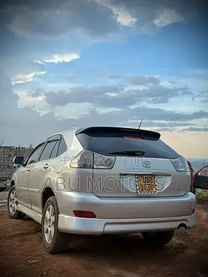 Toyota Harrier 2005 Silver