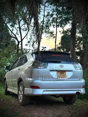 Toyota Harrier 2005 Silver