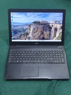 Laptop Dell Inspiron 3541 8GB Intel Core i5 HDD+SSD 128GB