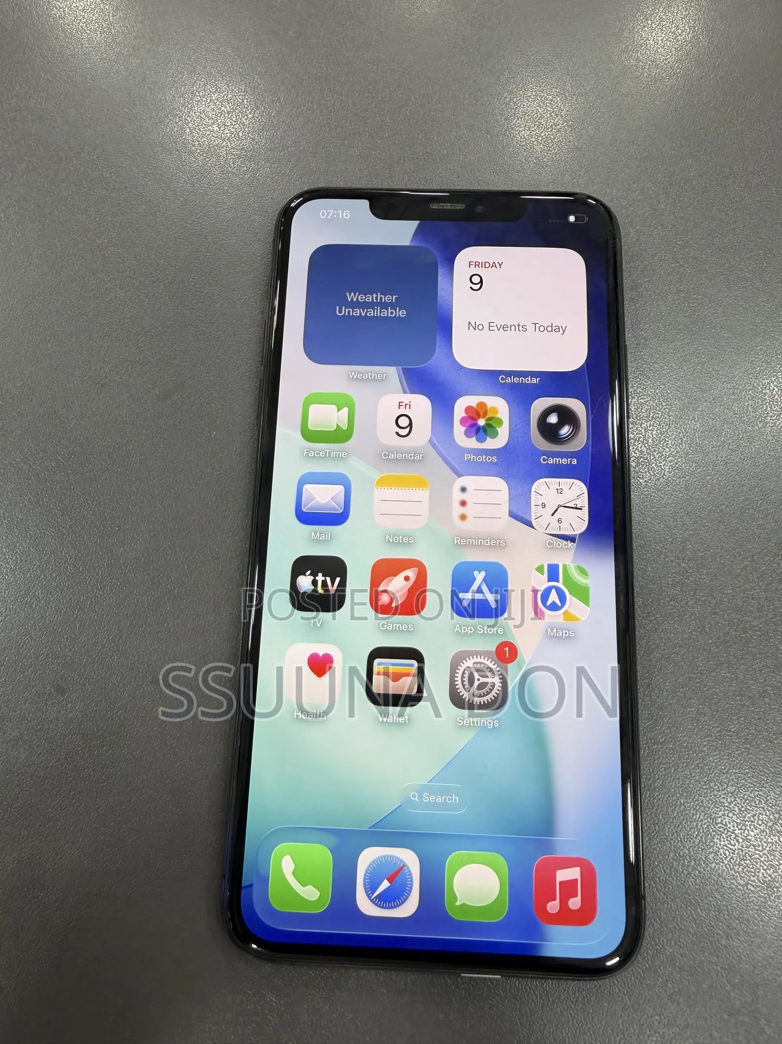 New Apple iPhone 11 Pro Max 256 GB Black