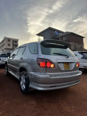 Toyota Harrier 1998 Silver