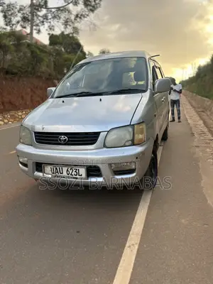 Toyota LiteAce Noah 1997 Silver
