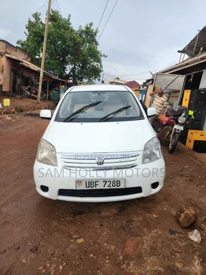 Toyota Raum 1.5 AWD 2008 White