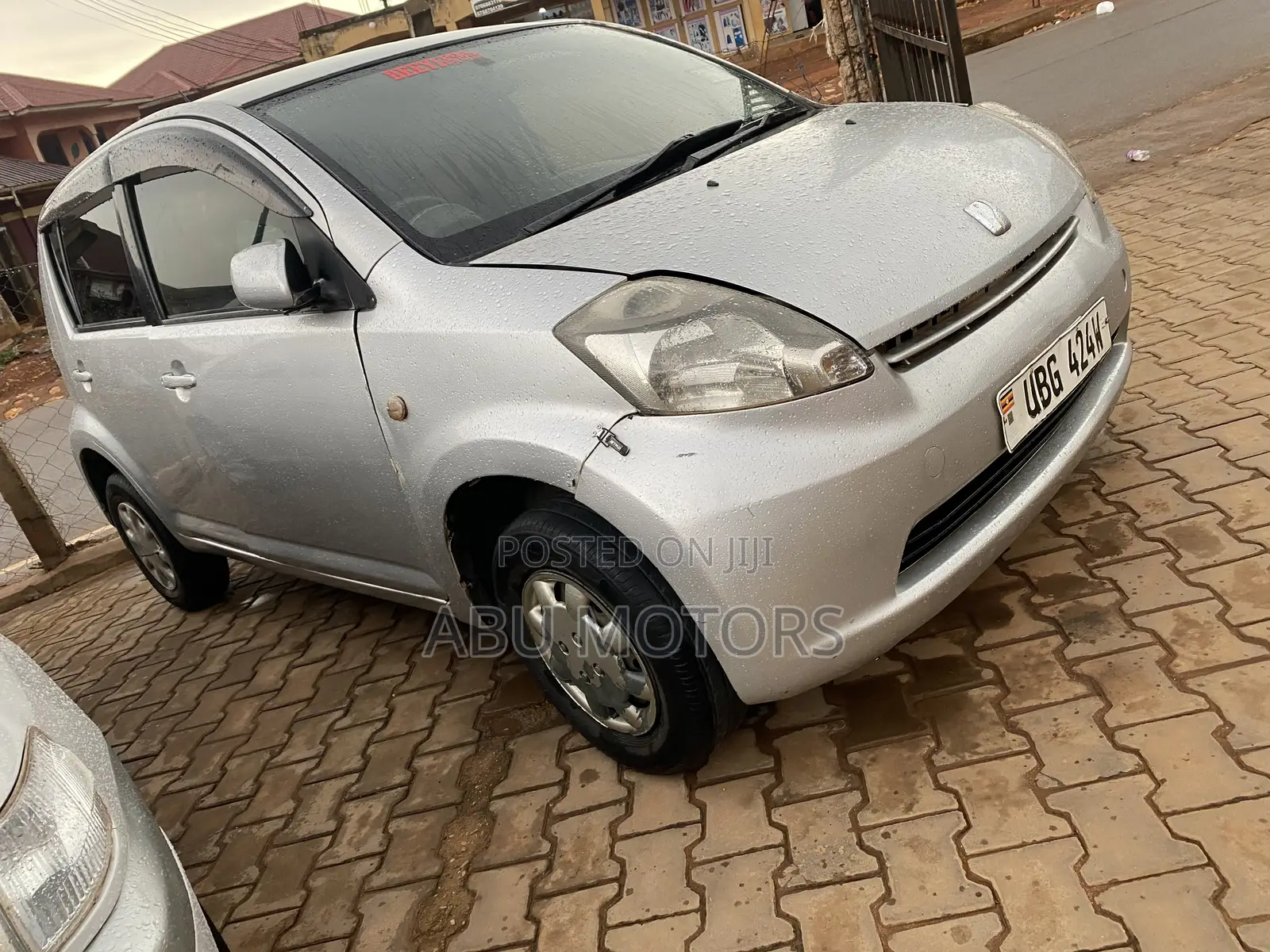 Toyota Passo 2005 Silver