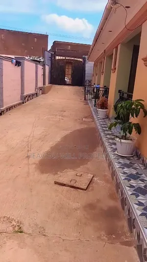 1bdrm Bungalow in Nansana Ganda, Division A for sale