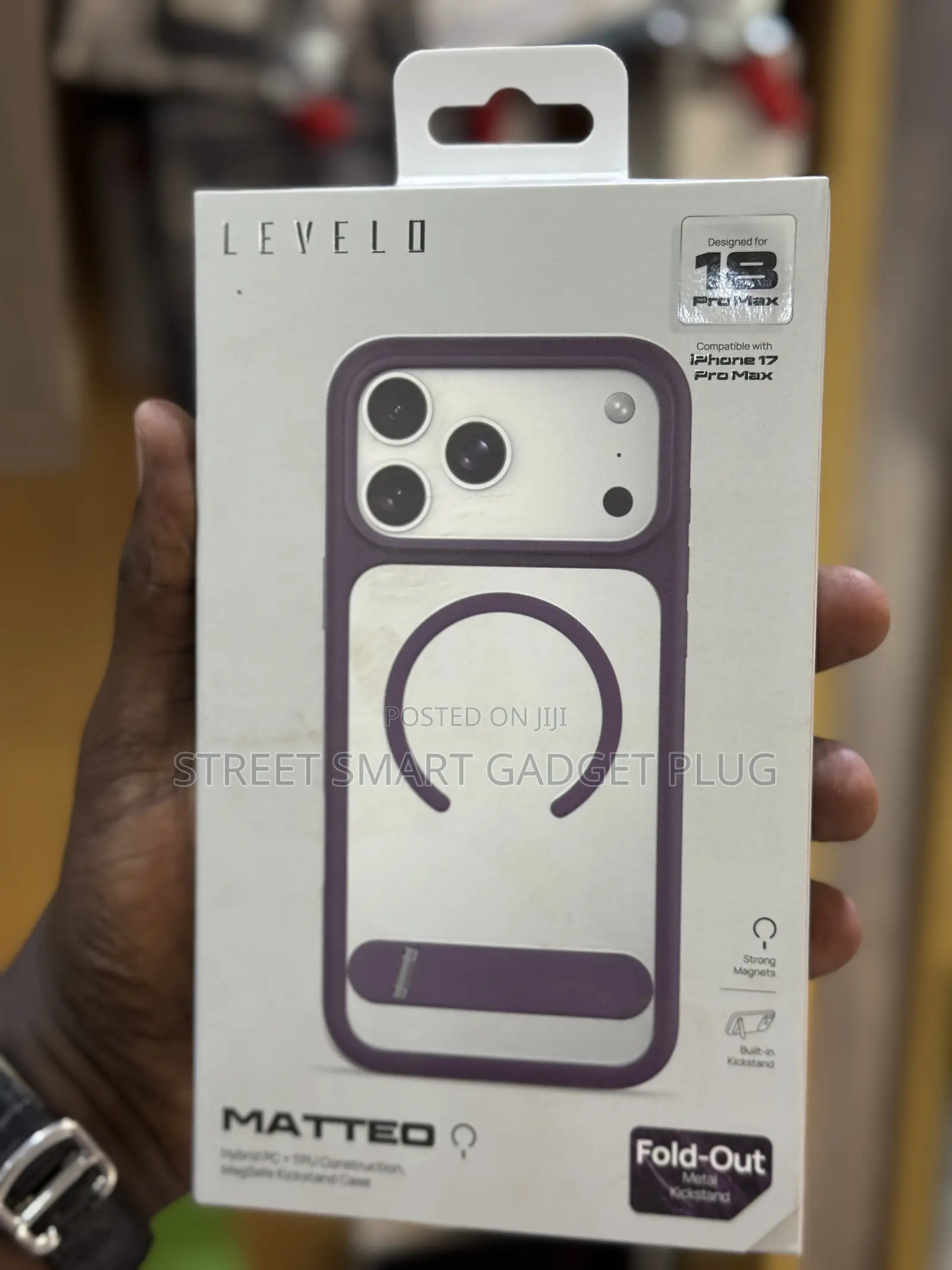 Levelo Matteo iPhone 18 Pro Max Cases