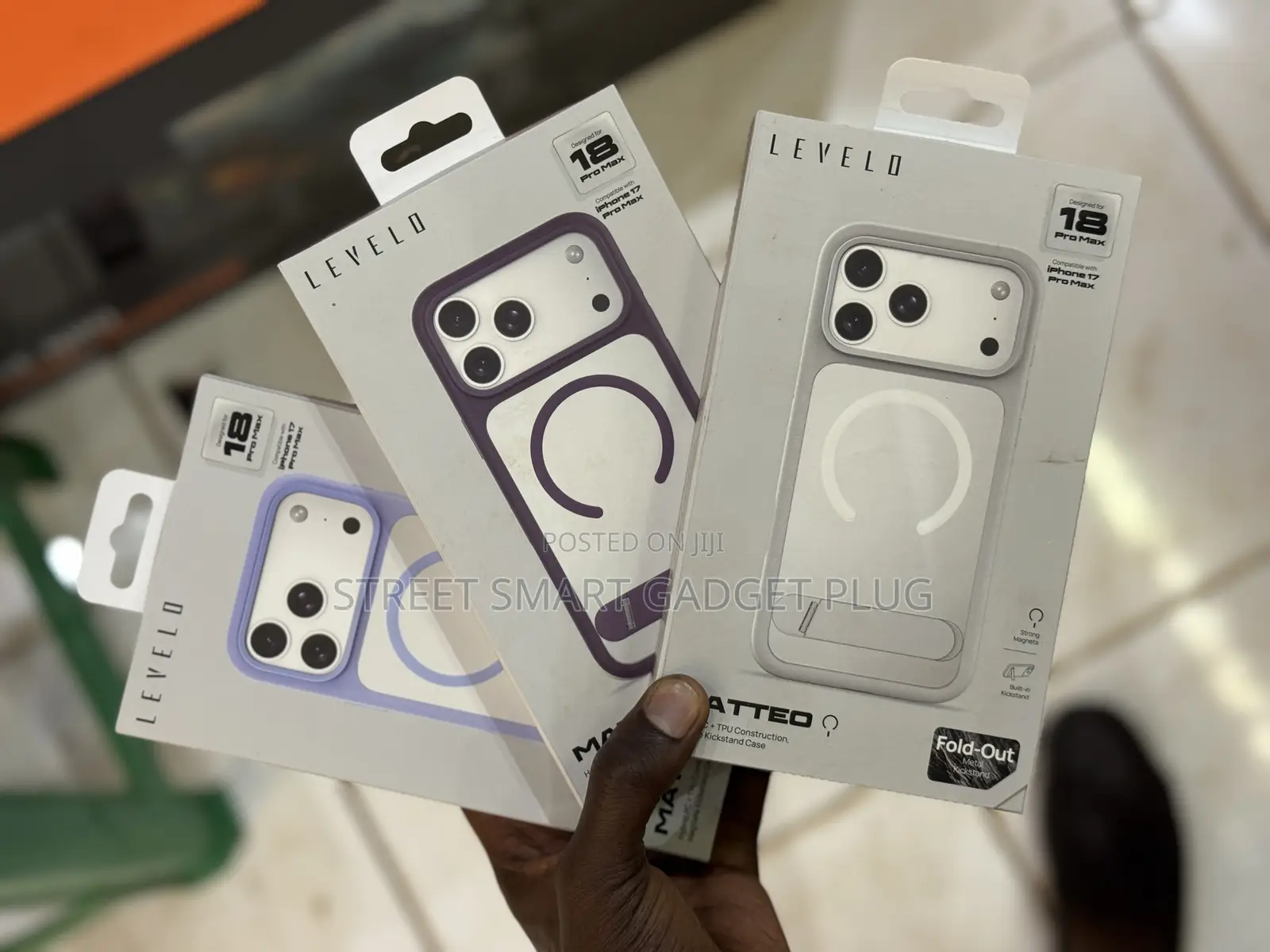 Levelo Matteo iPhone 18 Pro Max Cases