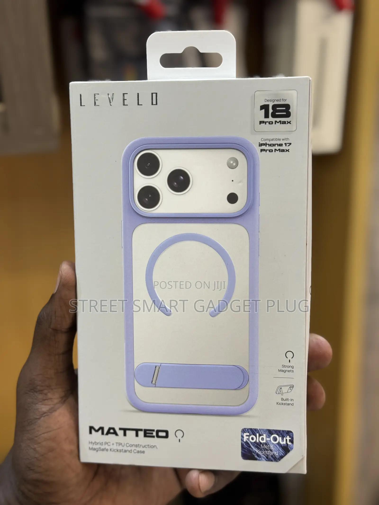 Levelo Matteo iPhone 18 Pro Max Cases