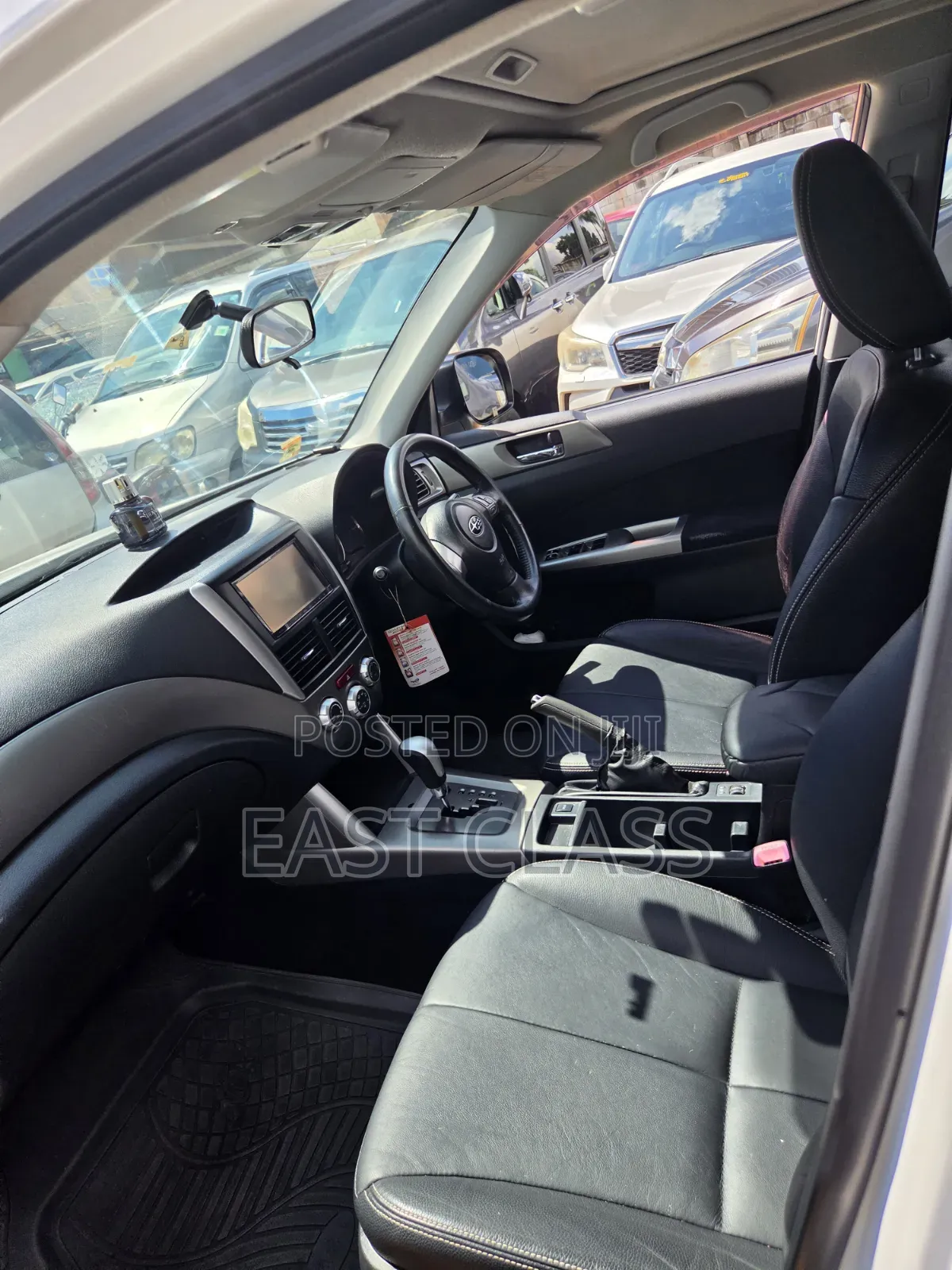 Subaru Forester 2010 White