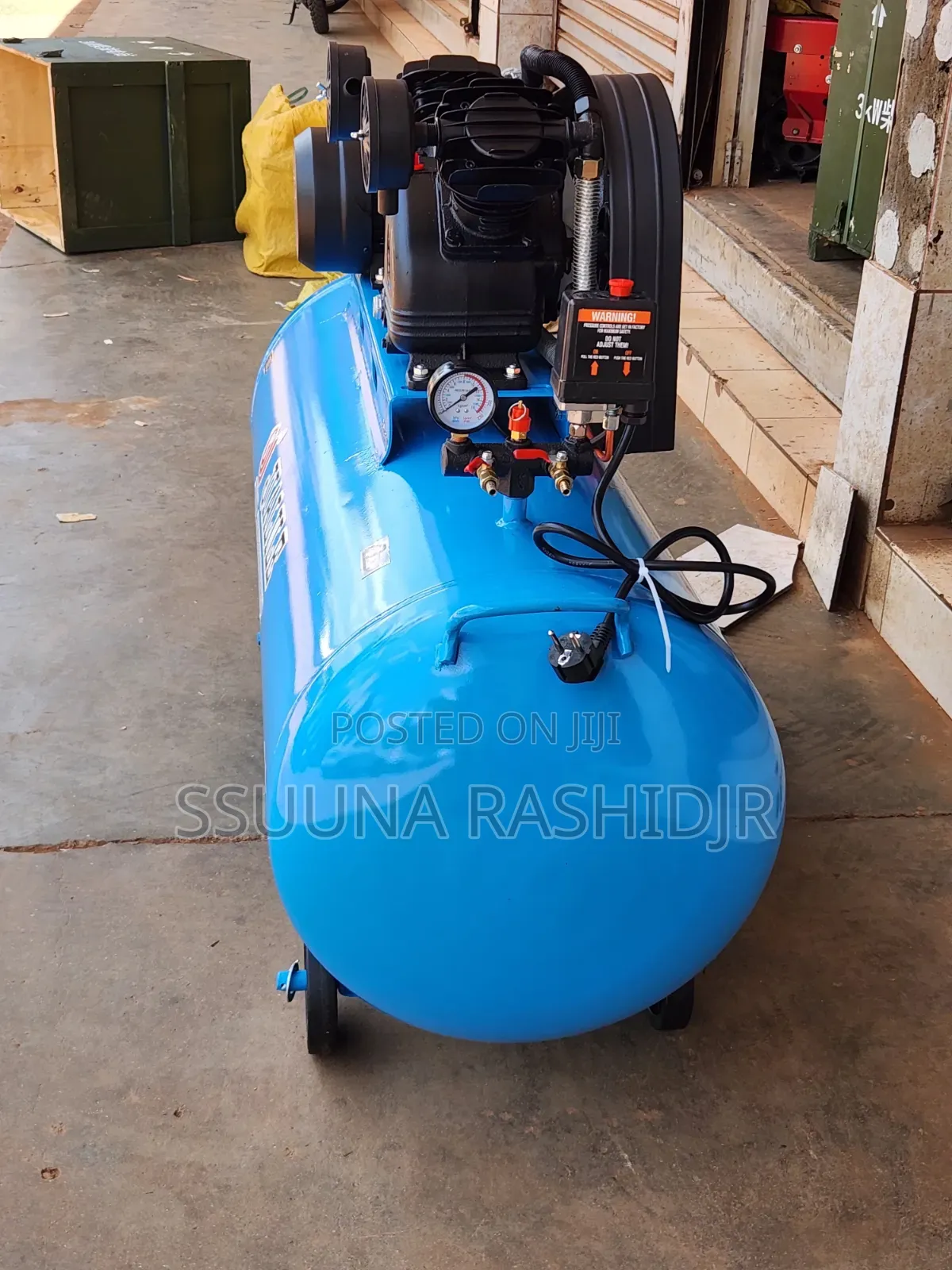 Air Compressor 300L
