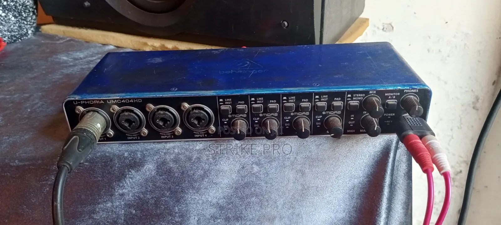 U-Phoria UMC404HD