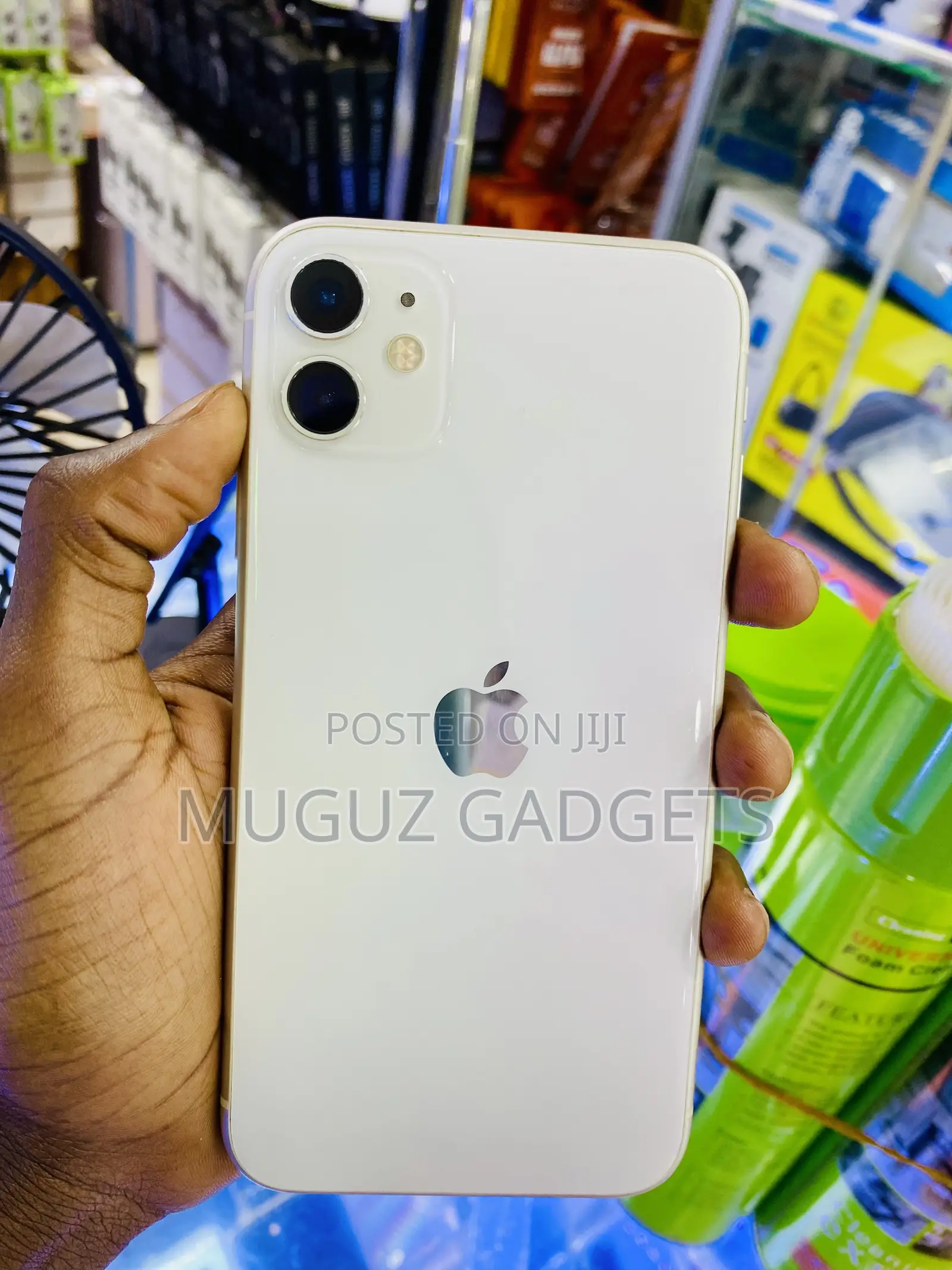 Apple iPhone 11 64 GB