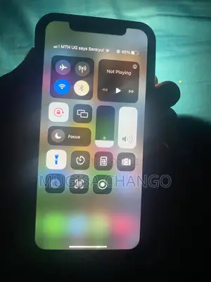 Apple iPhone X 64 GB White