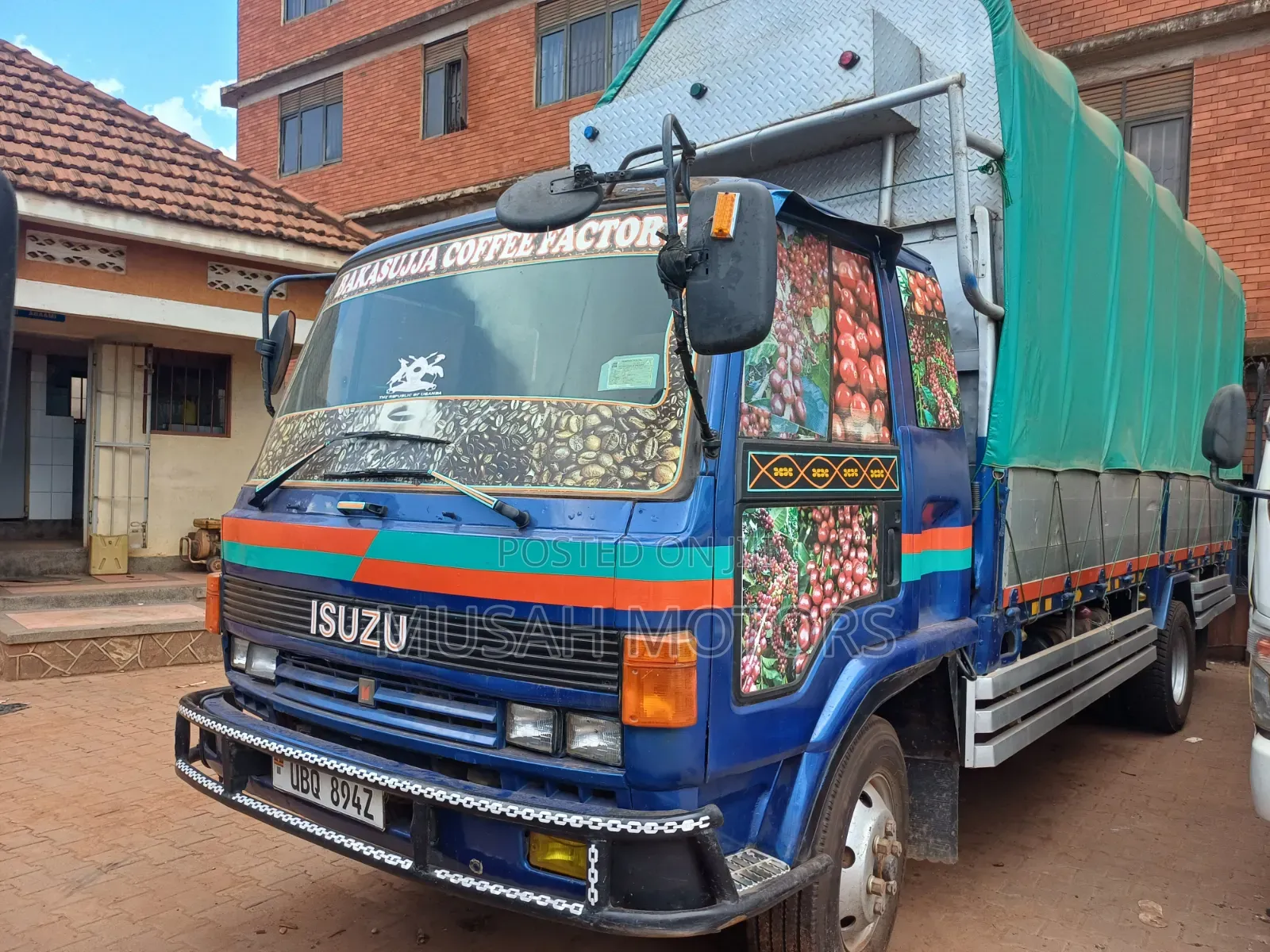 Isuzu Truck 1989 Blue