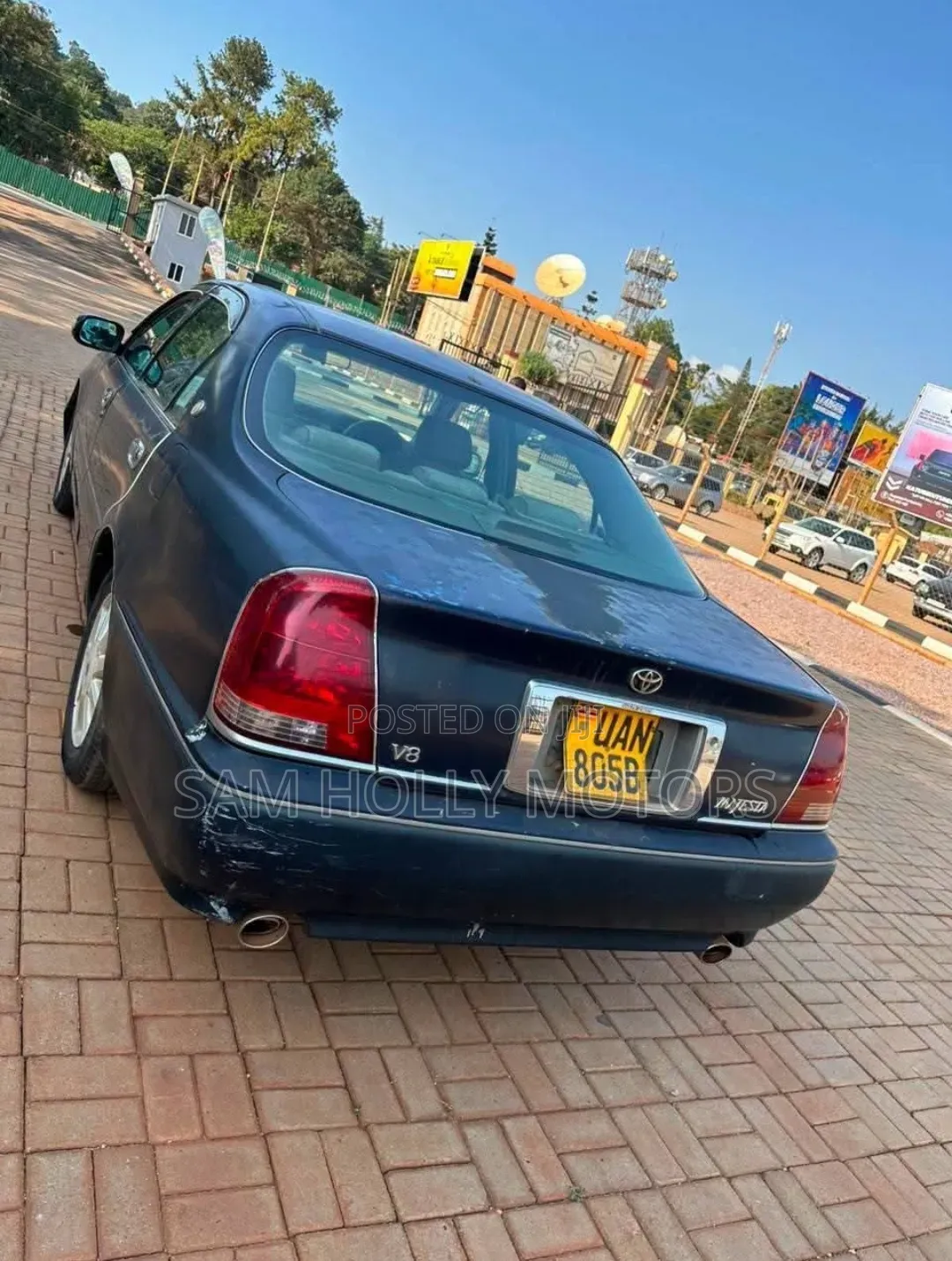 Toyota Crown Majesta 2003 Blue