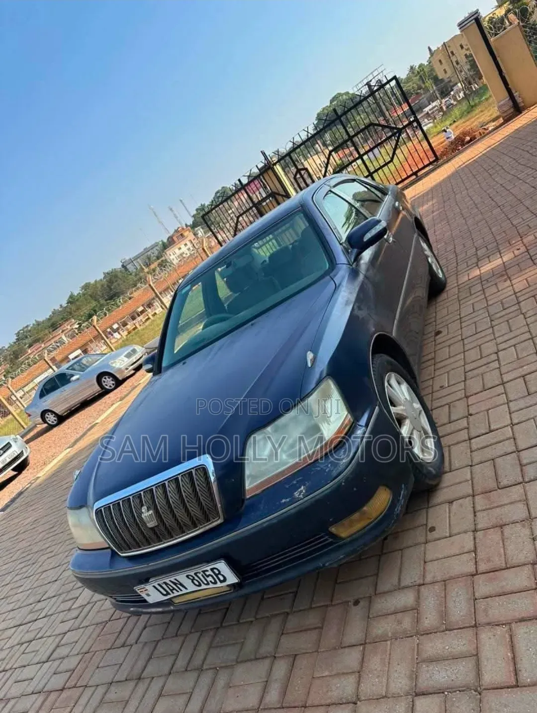 Toyota Crown Majesta 2003 Blue