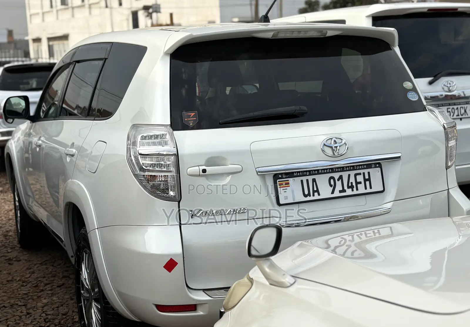 Toyota Vanguard 2012