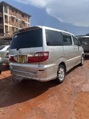 Toyota Alphard 2005 Silver