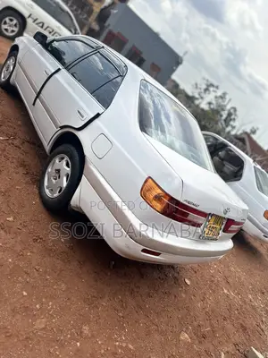 Toyota Premio 2001 White