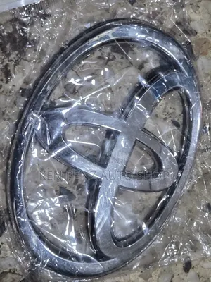Universal Toyota Logo for Grilles and Boot Doors