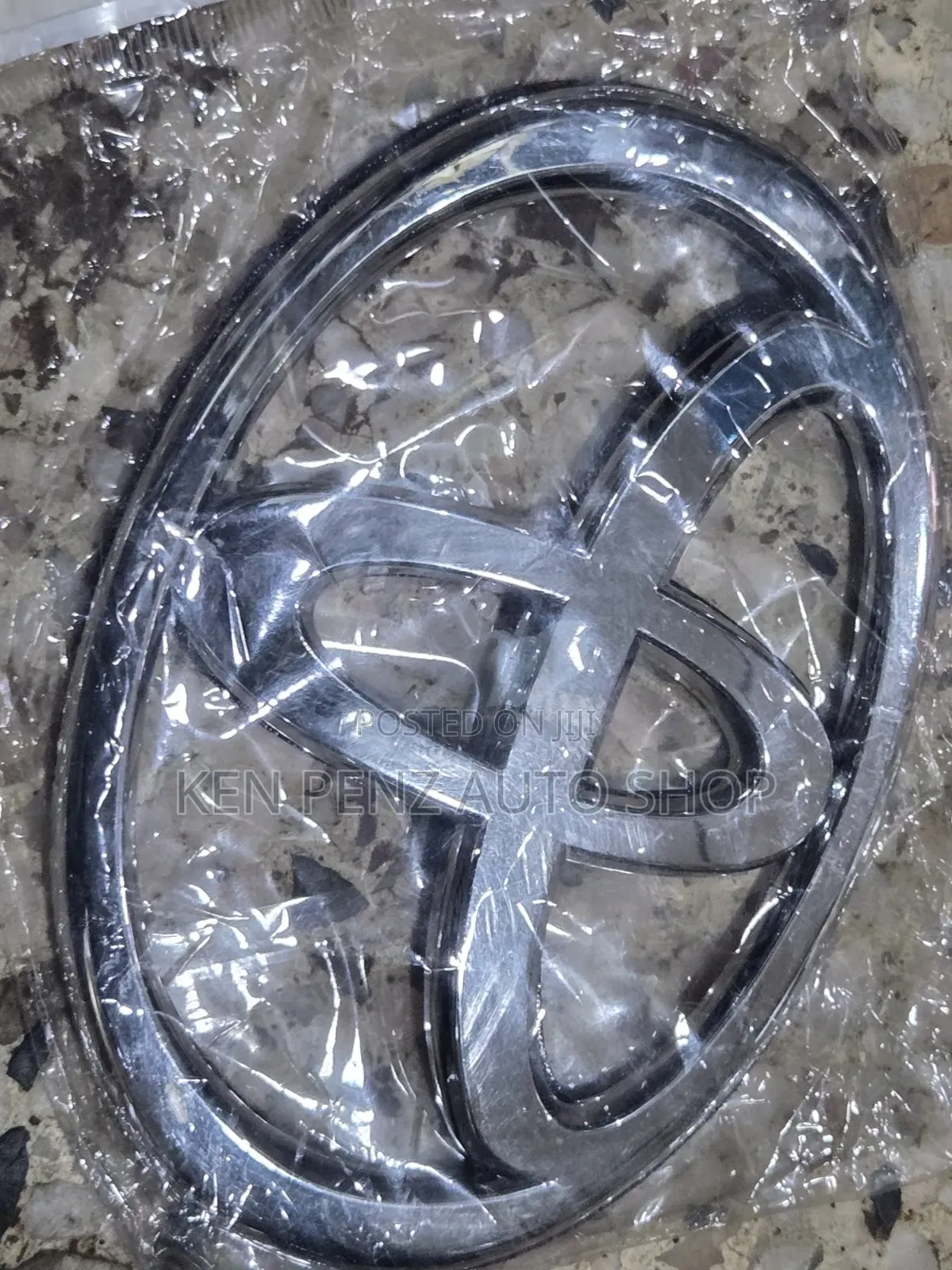 Universal Toyota Logo for Grilles and Boot Doors