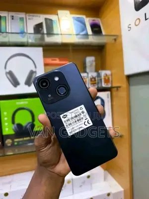 Itel A06 64 GB Black