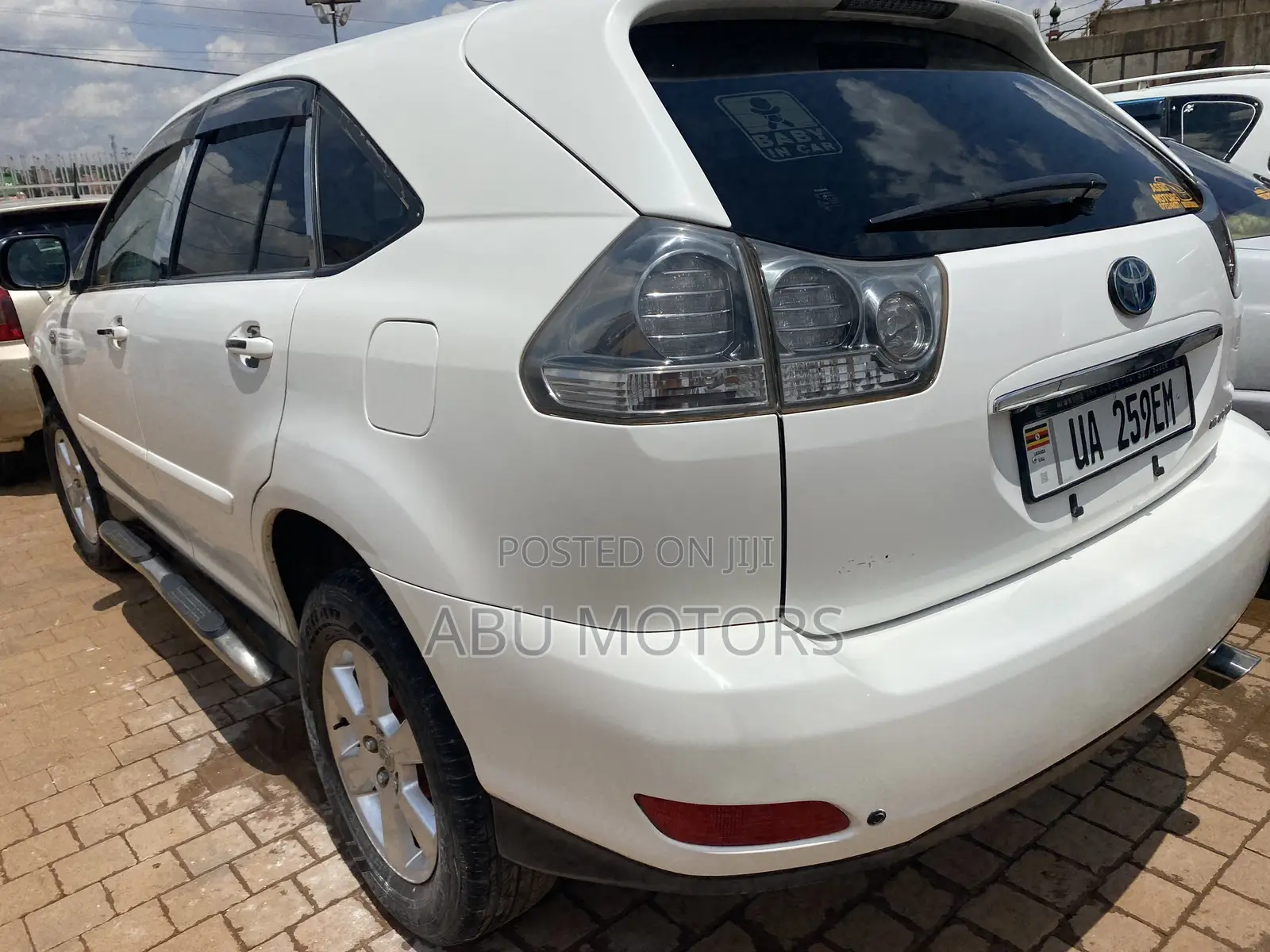 Toyota Harrier 2006 White