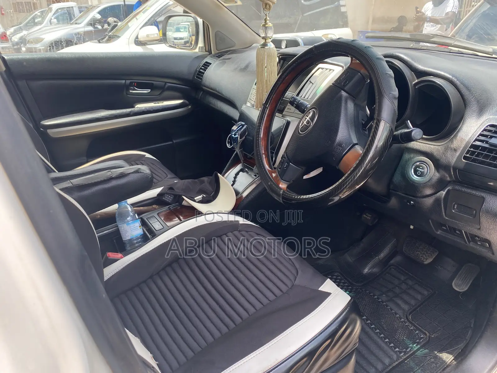 Toyota Harrier 2006 White