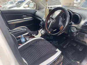 Toyota Harrier 2006 White