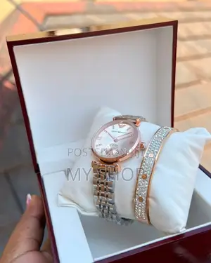 Ladies Silver Watch With Bracelet