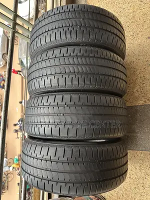 215/50r17 Bridgestone Tires One Week Driven Still New