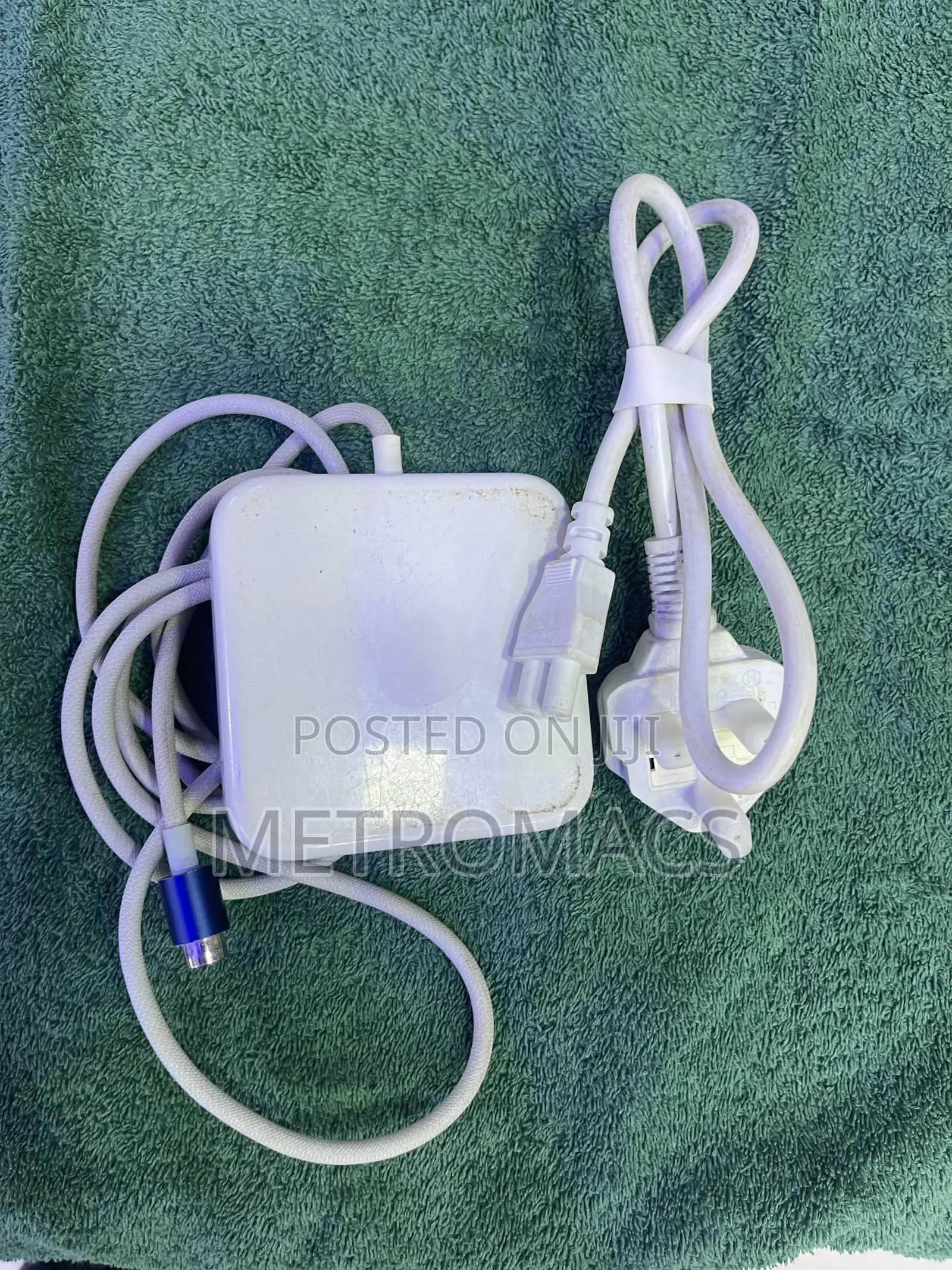 24-Inch M1 iMac Power Adapter USED