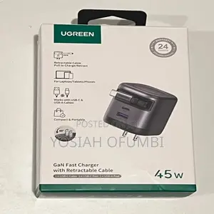 UGREEN X614 45W With 2USB C & 1USB a Fast Charger & Retractable Cable
