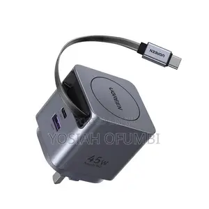UGREEN X614 45W With 2USB C & 1USB a Fast Charger & Retractable Cable