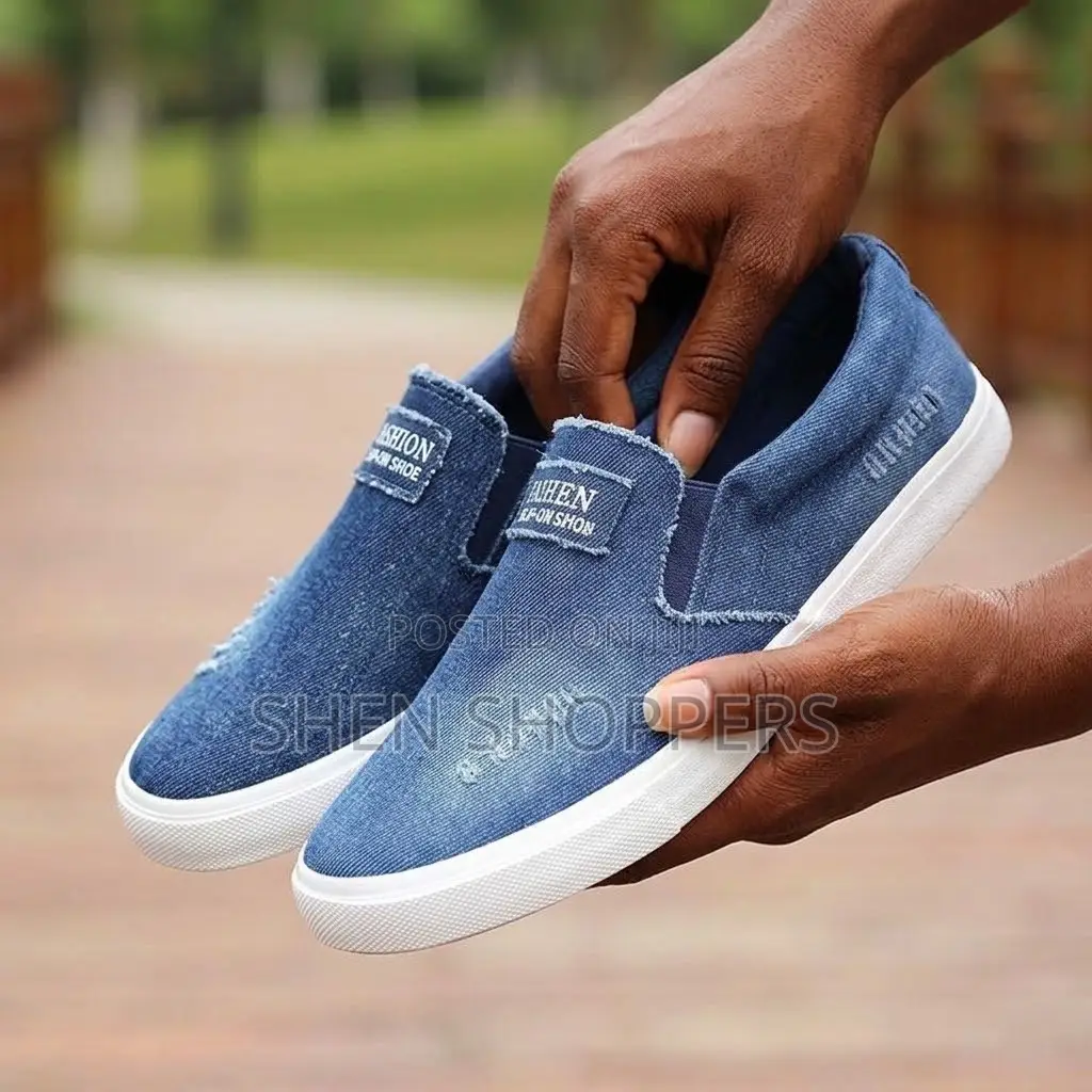 Quality Men's Denim Canvas Shoes / Slip-on Plimsolls