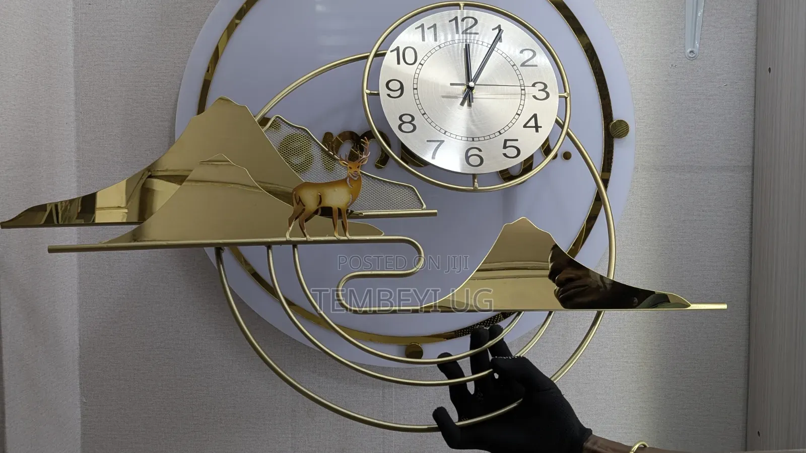 Modern Art Clock Metal Large Wall Clock, Metal Non-Ticking