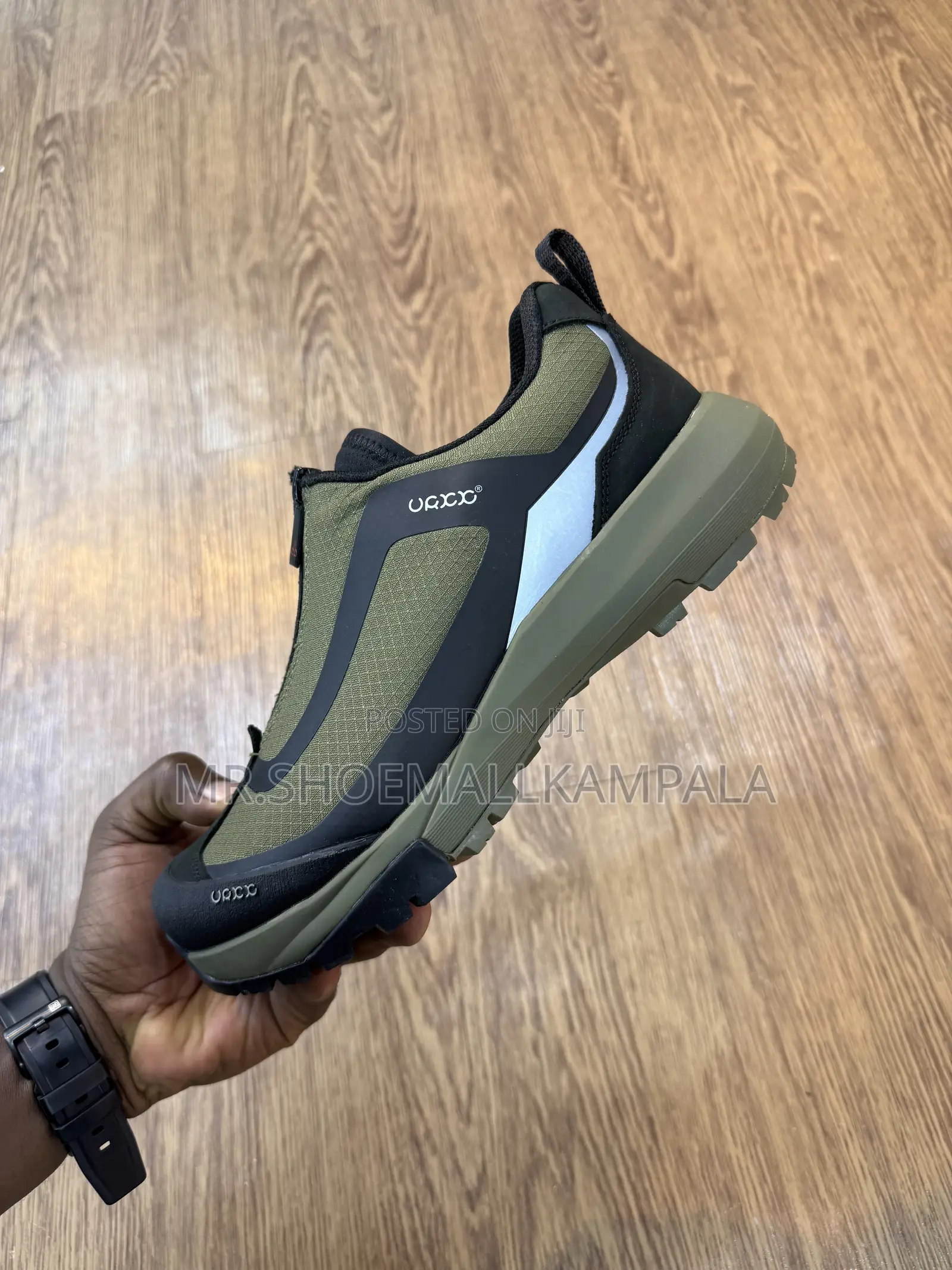 Premium Sneakers