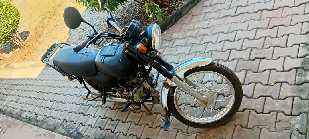 Bajaj Boxer 2006 Red