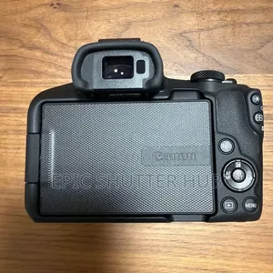 EOS R 50 Canon With 18-45mm