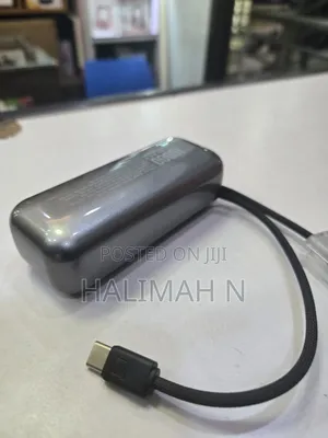 Portable 10000 mAh Powerbank