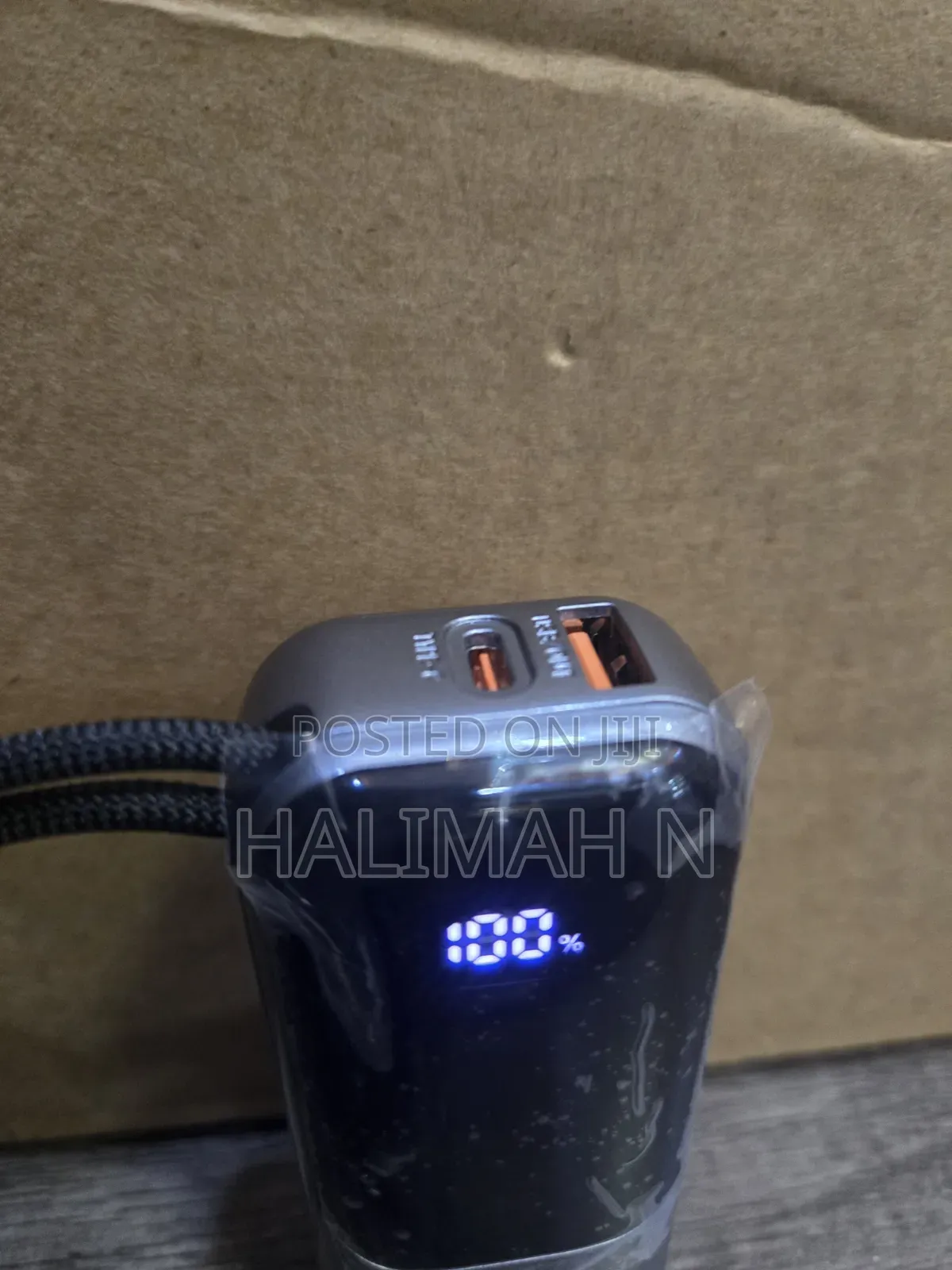 Portable 10000 mAh Powerbank