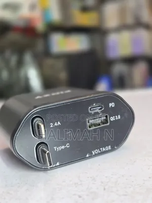 Fast Car Charger With Retractable Cables