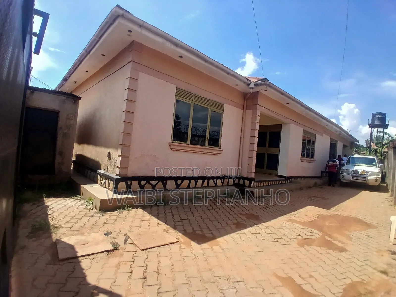 2bdrm Bungalow in Rentals🔥 On Quick, Kira for sale