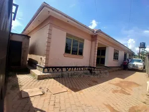 2bdrm Bungalow in Rentals🔥 On Quick, Kira for sale