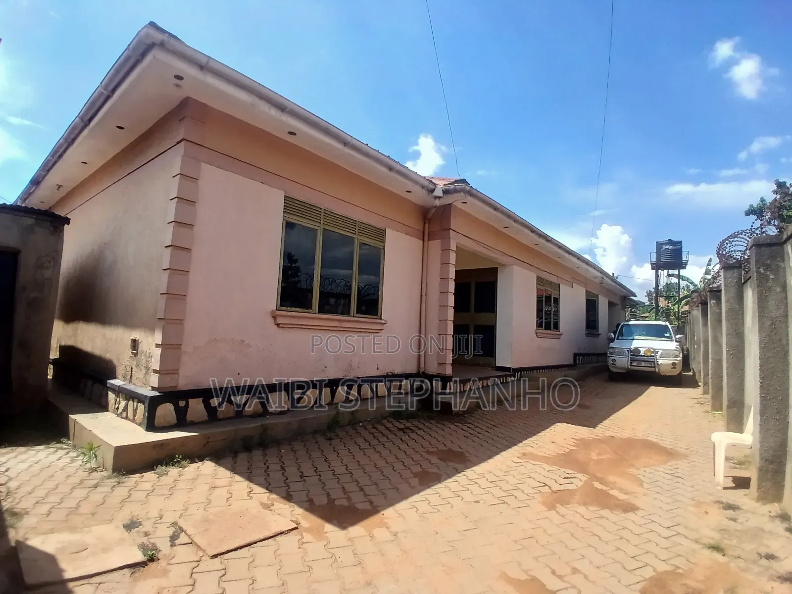 2bdrm Bungalow in Rentals🔥 On Quick, Kira for sale