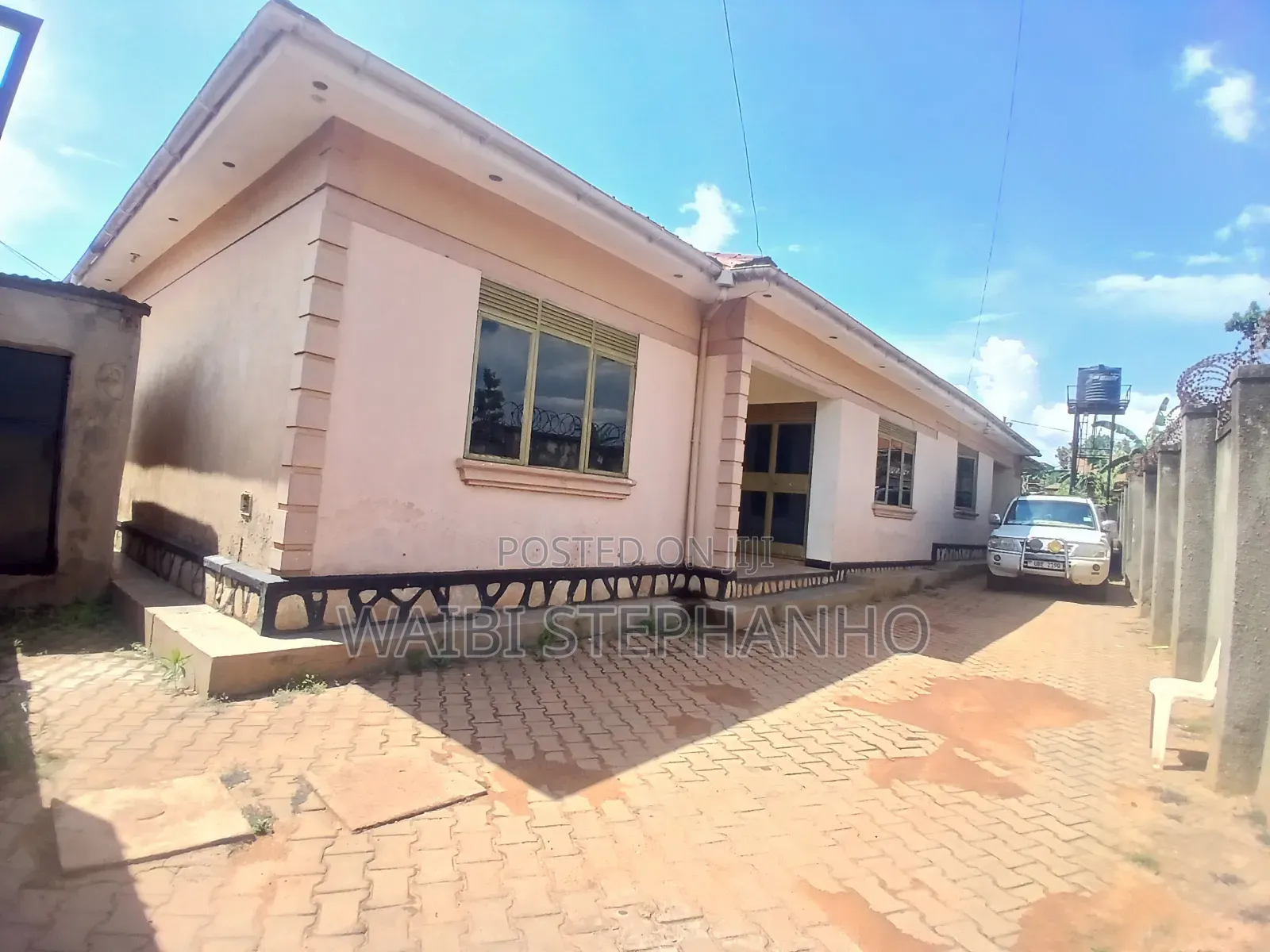 2bdrm Bungalow in Rentals🔥 On Quick, Kira for sale