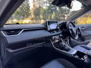 Toyota RAV4 Adventure 2019 White