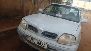 Nissan March 2004