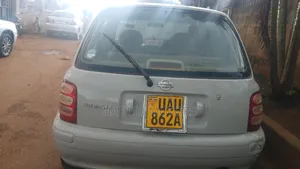 Nissan March 2004