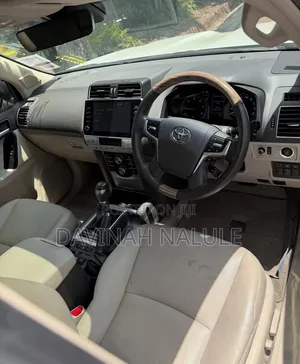 Toyota Land Cruiser Prado 4.0 Petrol TZ-G 2022 White